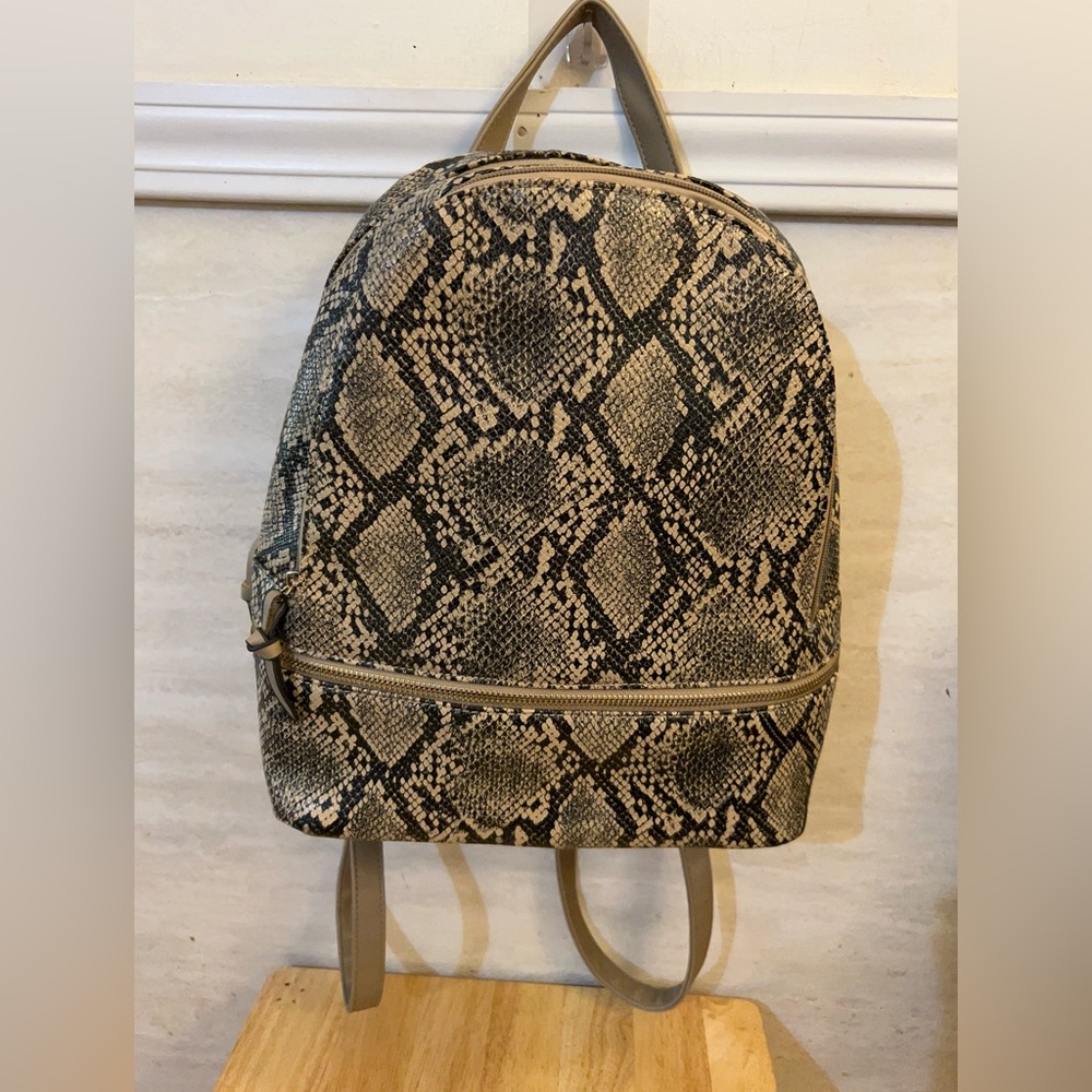 Alexis Bendel Chic Snakeskin Pattern Backpack